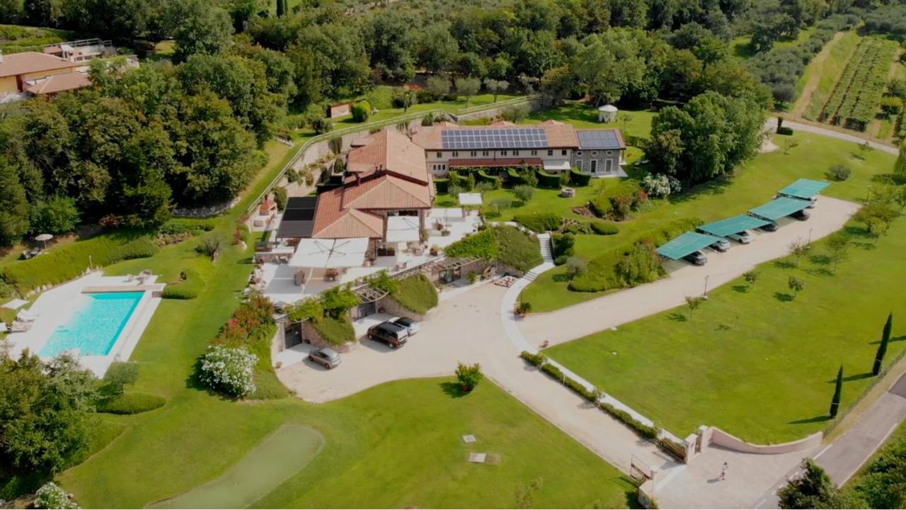Relais Rossar Boutique Hotel Garda & Hills Костермано Экстерьер фото